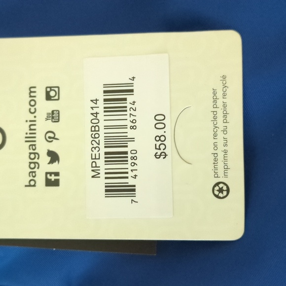 Baggallini small blue cross body bag - Picture 7 of 7